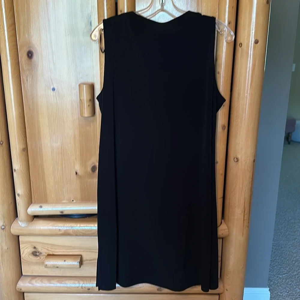NWT Michael Kors black sleeveless dress. Size M - Picture 3 of 4
